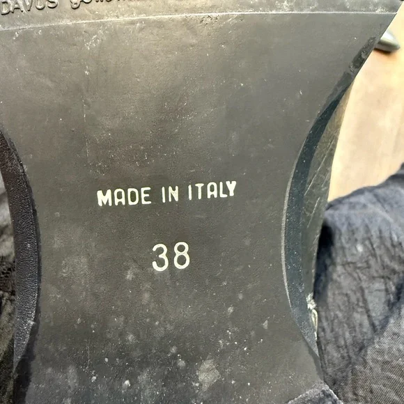 Davos Gomma Italian made knee high boots. Sz 8 - Picture 4 of 8